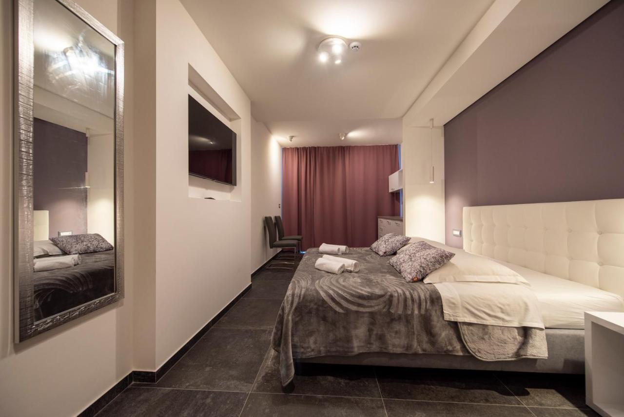 Luxury Rooms Beach Mediteran Podstrana Exteriör bild